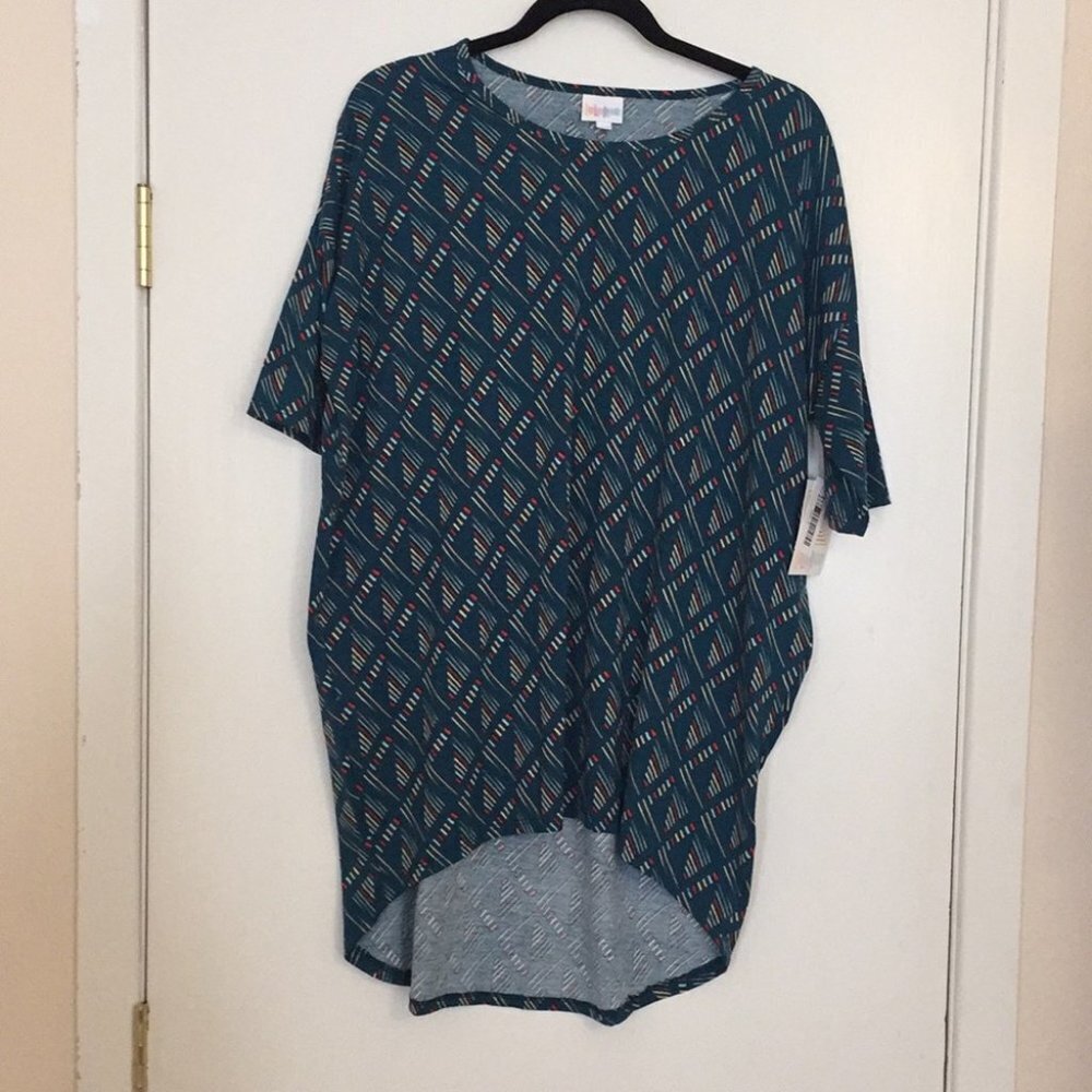 S‎ LuLaRoe Irma Top B05 1761